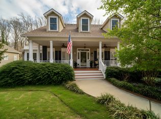 10 Lotus Ct, Greenville, SC 29609