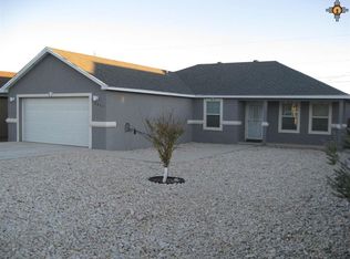 2611 Washington St, Carlsbad, NM 88220