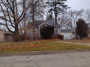 1136 Fulton Ave, Winthrop Harbor, IL