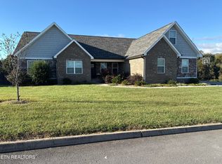 7439 Haley Ln, Corryton, TN 37721