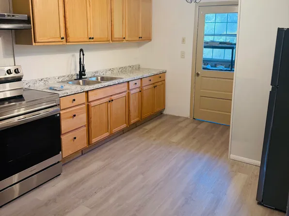 444 Lewis St, Minersville, PA 17954