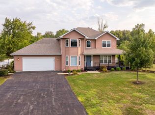 24714 W Smiley Rd, Braidwood, IL 60408