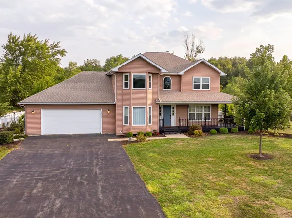 24714 W Smiley Rd, Braidwood, IL 60408