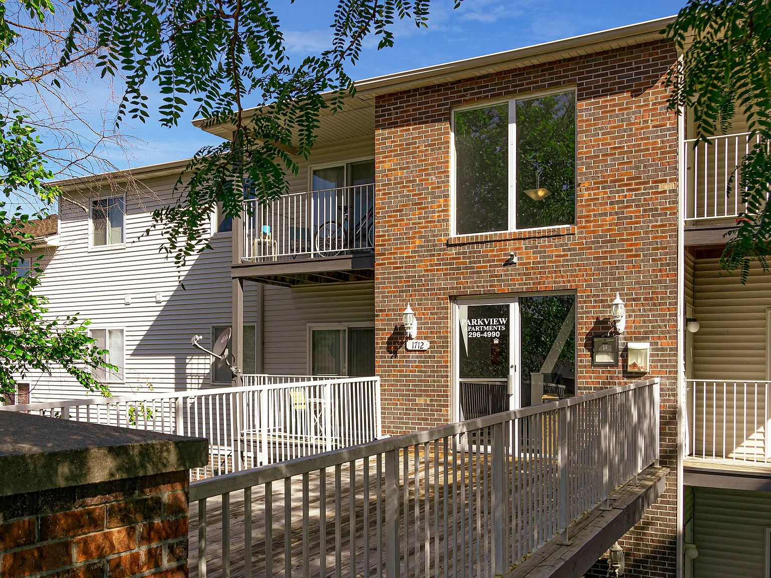 Parkview Apartments — Photo 2