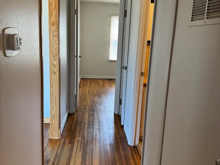 3805 Sunset Dr — Photo 9