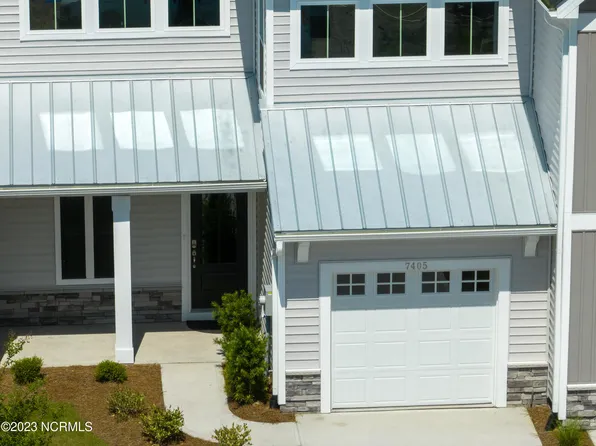 7424 Springwater Drive, Wilmington, NC 28411