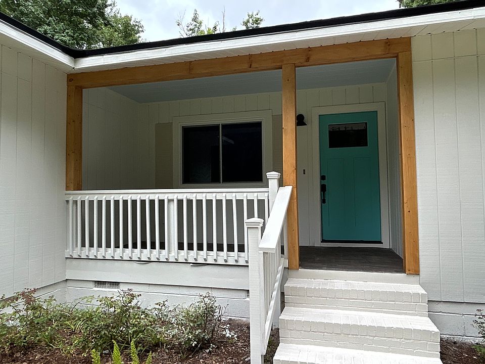 1st image of 240 S Wilderness Trl