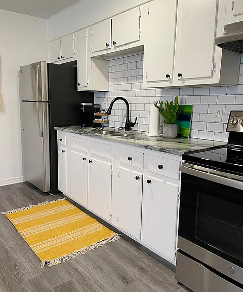 157 Crocker Ln — Photo 2