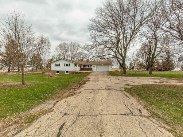W6510 Kampen Road, Arlington, WI 53911