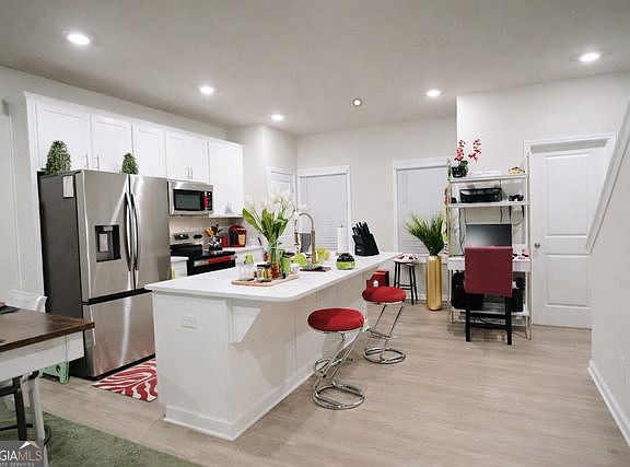 2nd image of 8 Nickel Dr