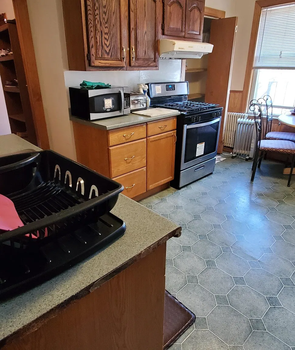 2 bed, 1.0 bath, $3,300 — Photo 1