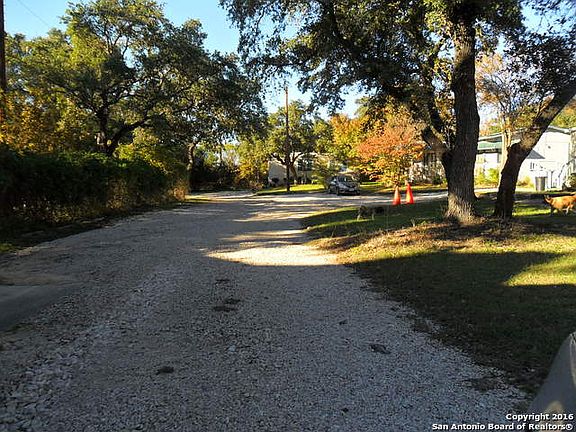 5th image of 15047 Antonio Dr