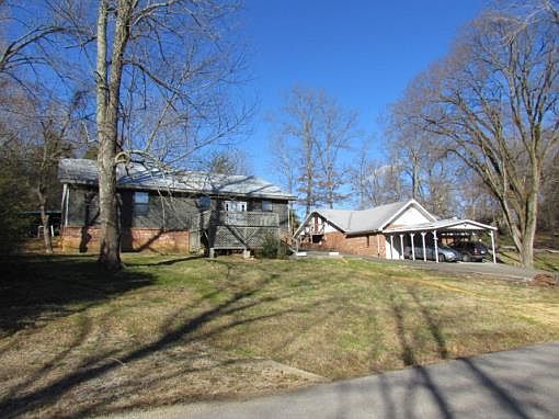 1st image of 2794 Lakeland Dr