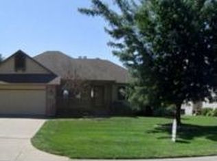 7607 Shadow Lakes St, Wichita, KS 67205
