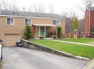131 Lucinda Dr, Turtle Creek, PA 15145