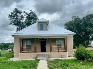 5 Tupelo St, Las Vegas, NM 87701