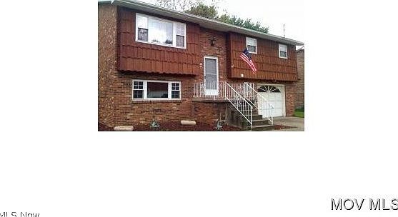 1st image of 252 Greenwood Dr