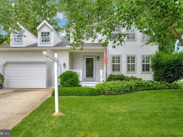 1350 Blackwalnut Ct, Annapolis, MD 21403