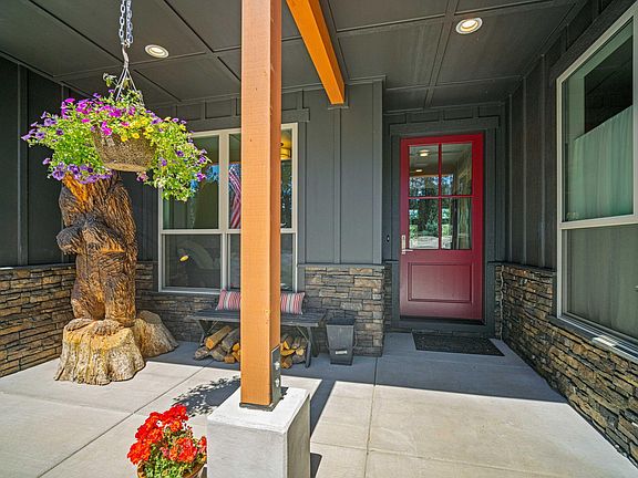 3rd image of 54635 Silver Fox Dr