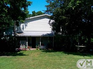 8837 High Lake Rd, Alvarado, TX 76009