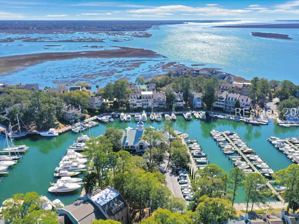8 Yacht Club Dr, Hilton Head Island, SC 29926