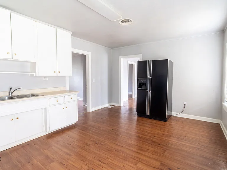 4709 Coronado Ave — Photo 18