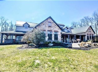 9719 Weaver Rd, Utica, OH 43080