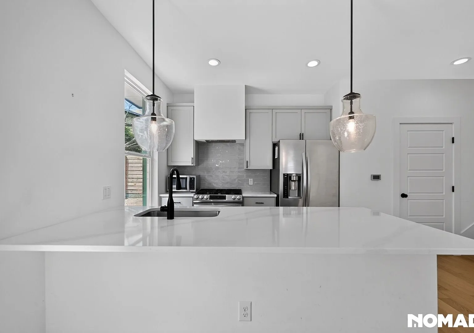 Charming 2BR Condo in Austin — Photo 2