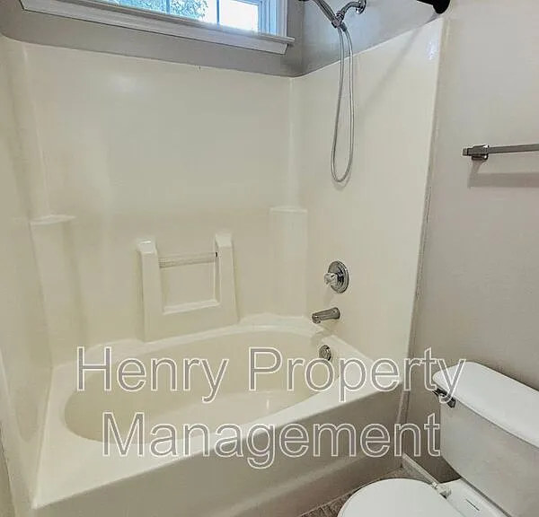 104 Back Woods Cir — Photo 14