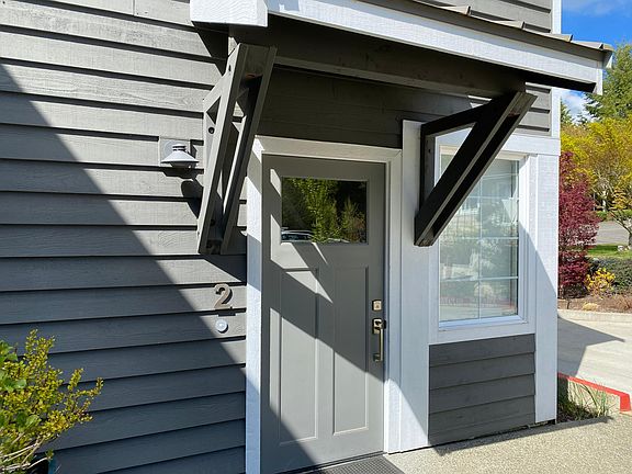 Private entrance to Apartment #2