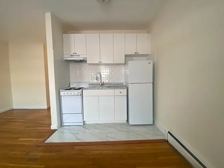 64 Brighton Ave #28 — Photo 3