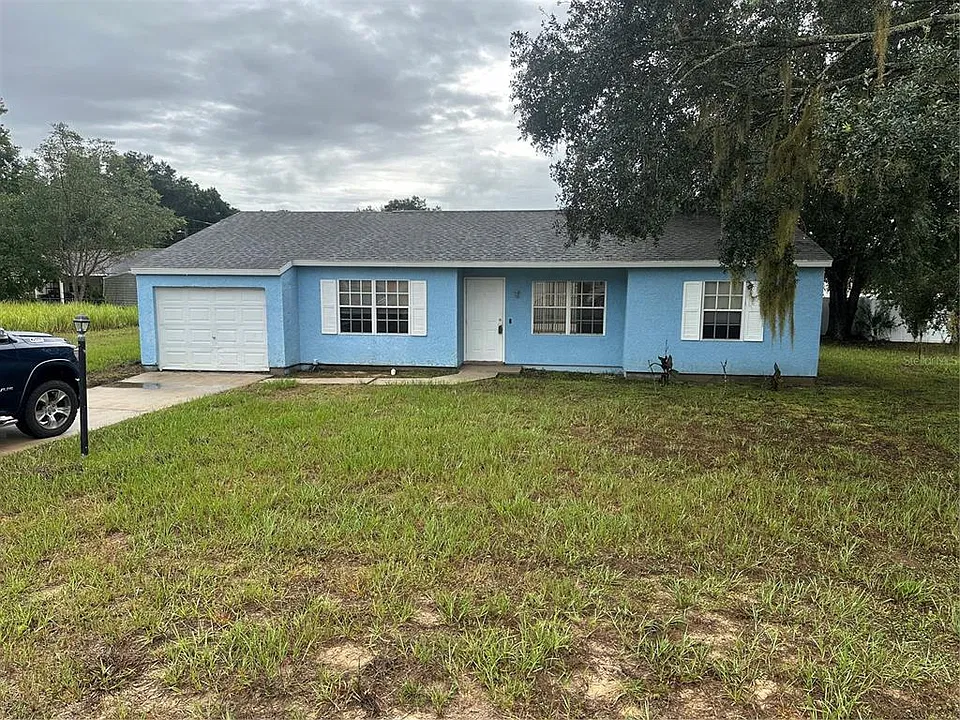2 Pine Ct