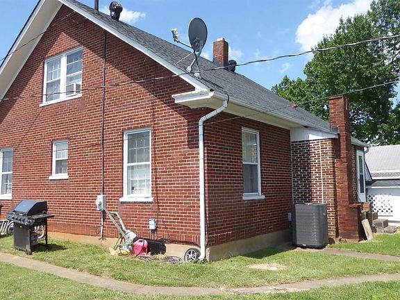 5th image of 1168 Lindsay St