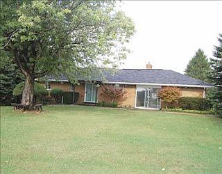 1st image of 1220 Hillview Dr