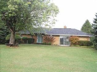 1220 Hillview Dr, North Huntingdon, PA 15642