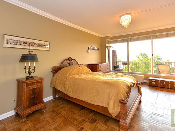 4th image of 4465 Douglas Ave APT 9J