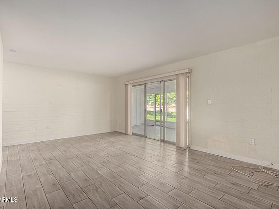 5th image of 11047 N COGGINS Drive