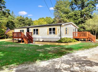 3172 Hall Rd, Muskegon, MI 49442