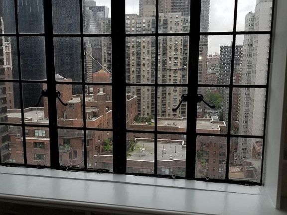 2nd image of 320 E 42nd St APT 2118