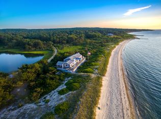 662 Chappaquonsett Rd, Tisbury, MA 02568