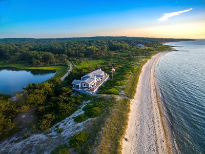 662 Chappaquonsett Rd, Tisbury, MA, 02568