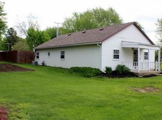2014 S Manhattan Ave, Muncie, IN 47302