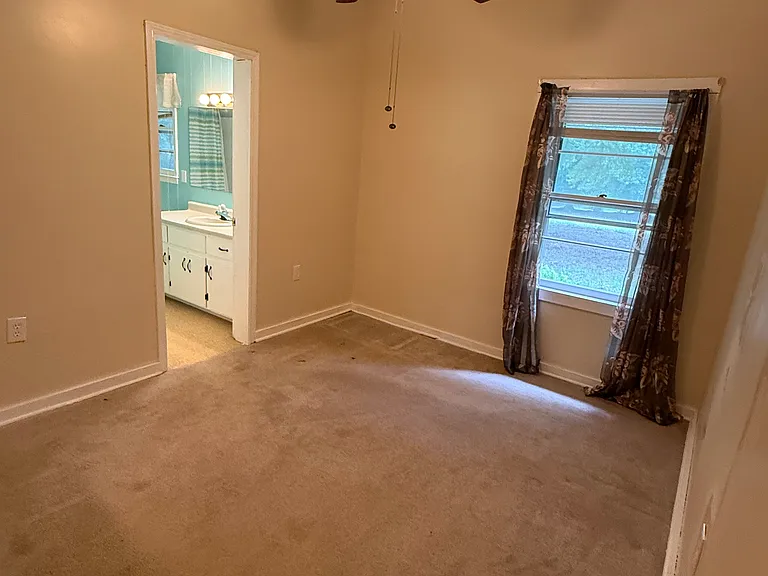 3200 Shoal Creek Rd — Photo 2