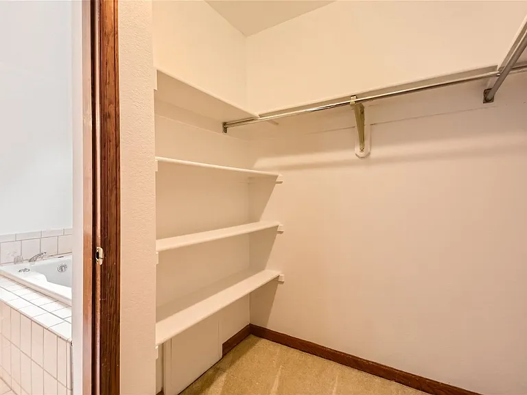 5218 McMurry Ave — Photo 18