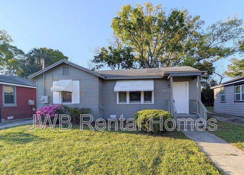 1st image of 1530 W 10th St