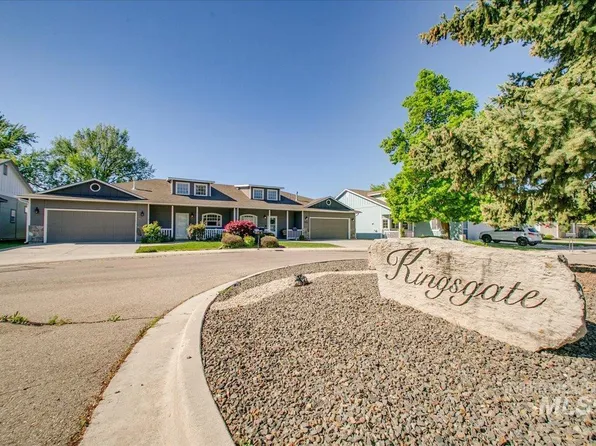 9237 W Kingsgate Ct, Boise, ID 83704