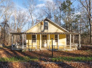 38 Briarcliffe Rd E, East Haddam, CT 06415