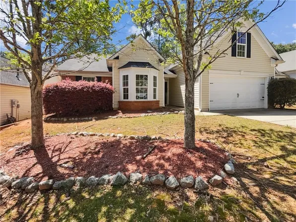 338 Hunterian Pl, Newnan, GA 30265