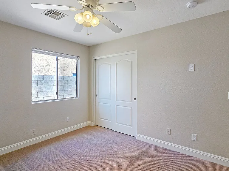 25673 W Northern Lights Way — Photo 30