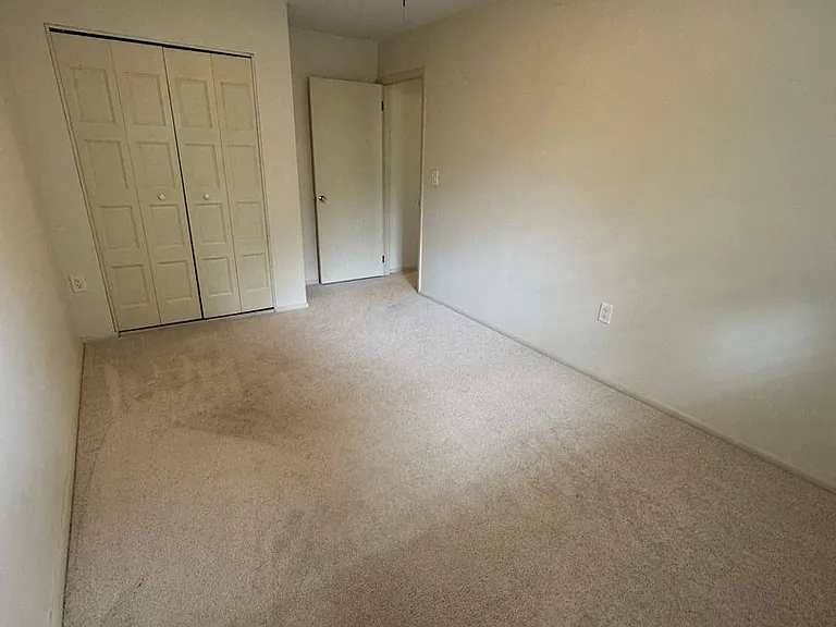 1943 Aster Rd — Photo 10